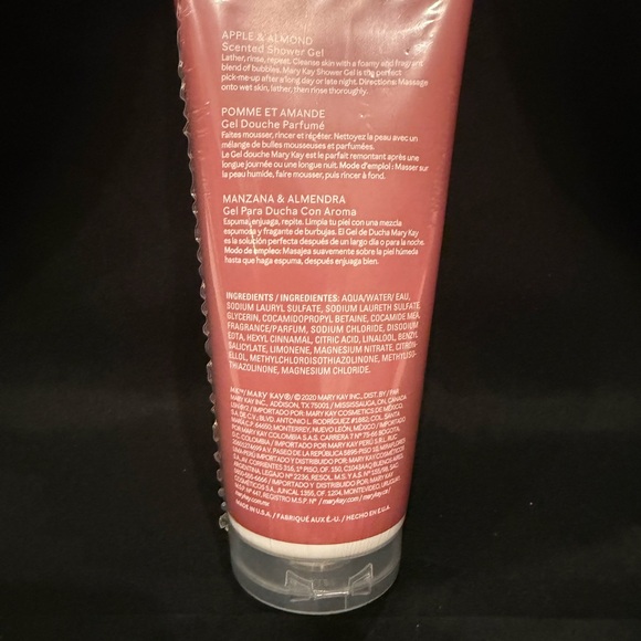 Mary Kay Apple & Almond Body Care Set - Shower Gel & Body Lotion - Picture 5 of 5